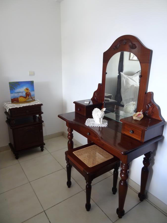 Bed & Breakfast 6 Suites Piscine Et Plage Pointe Faula เลอโวแกล็ง ภายนอก รูปภาพ