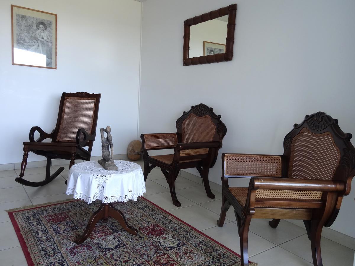 Bed & Breakfast 6 Suites Piscine Et Plage Pointe Faula เลอโวแกล็ง ภายนอก รูปภาพ